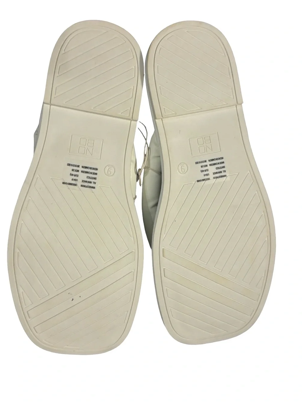 No Boundaries Women's White Padded Comfort Casual Loungewear Thong Sandals Sz 9